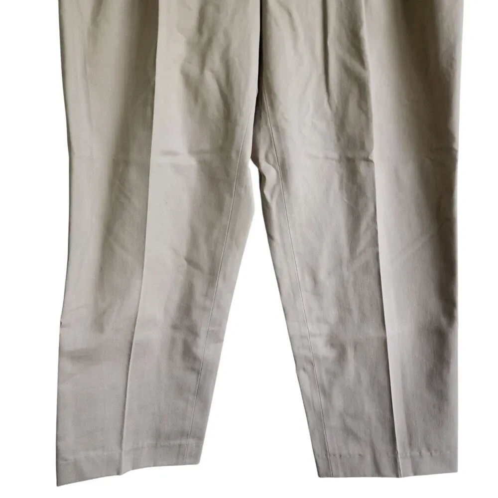 NWT Orvis Men's Wrinkle-Free Chinos Khaki Pleated Pants Size 38 100% Cotton